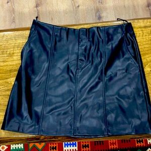 Zara mini leather skirt